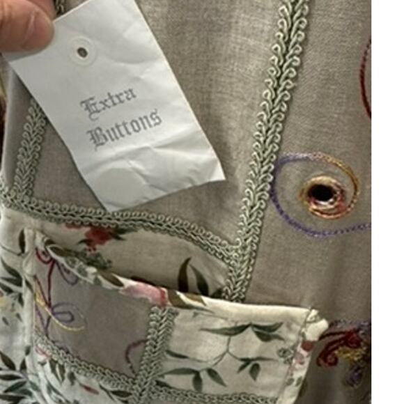 NEW!!"REVERSABLE" Artsy ,Floral, Cottage Core, Embroidered, 100% Linen,Blazer,PM - Picture 5 of 15